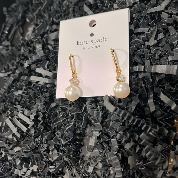 kate spade Pearls Of Wisdom Drop Earring/NWT - Picture 3 of 7